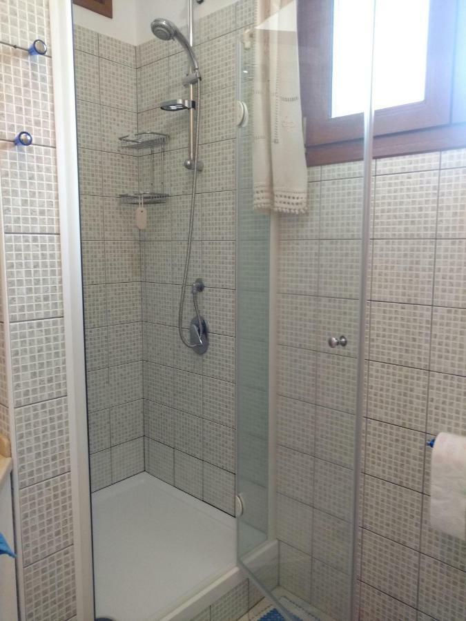 Tra Mare E Monti Apartamento Santa Giusta Exterior foto